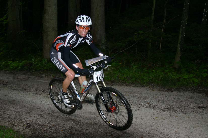Race 012