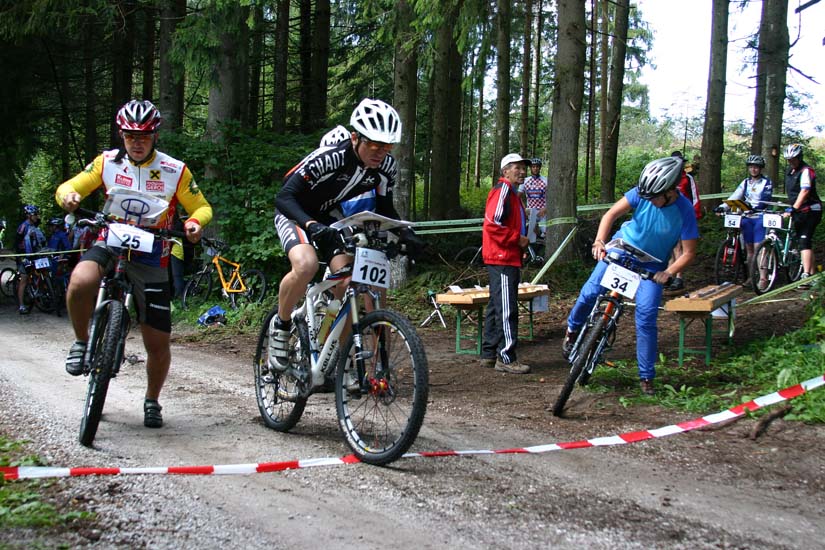 Race 013